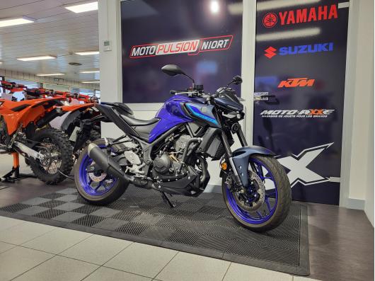 YAMAHA MT-03