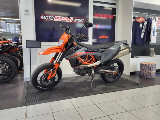 KTM 690 SMC R